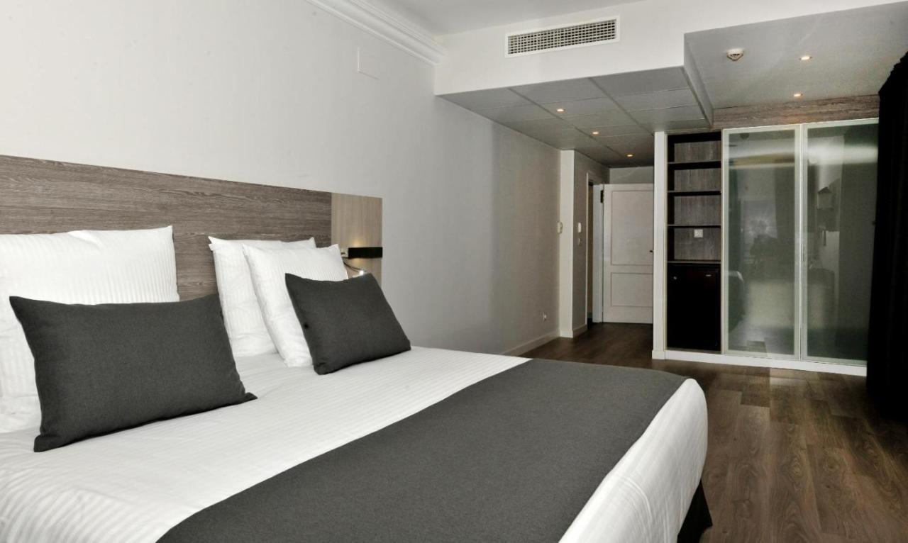 Hotel Salobrena Suites Extérieur photo