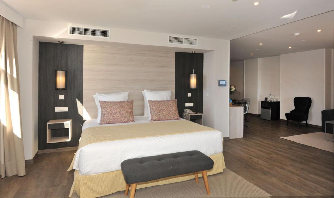 Hotel Salobrena Suites Extérieur photo