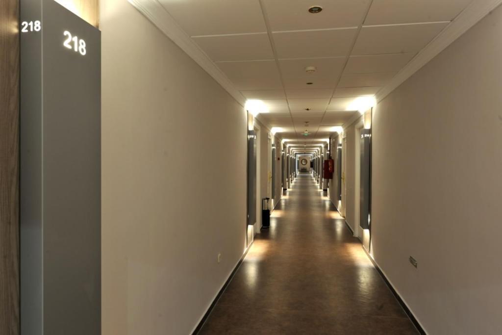 Hotel Salobrena Suites Extérieur photo