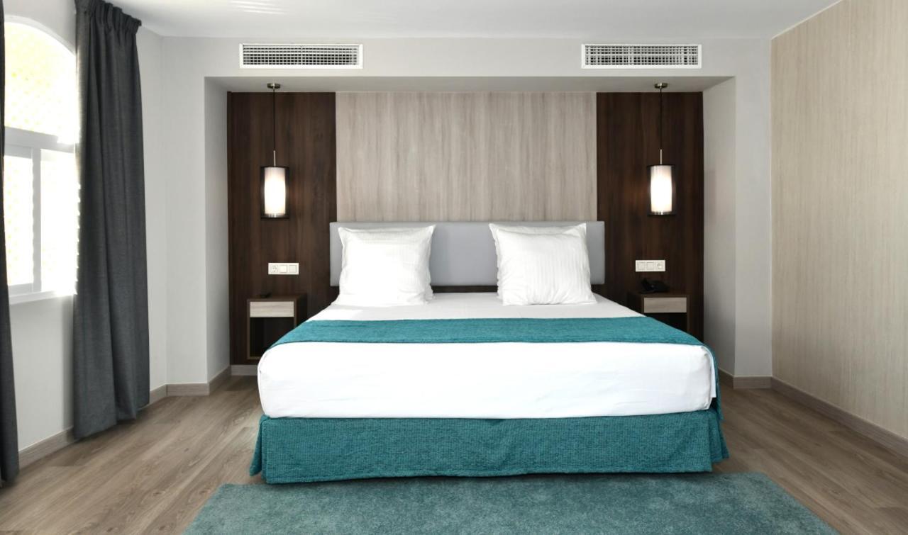 Hotel Salobrena Suites Extérieur photo